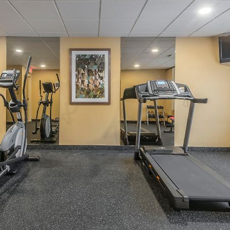 Quality Inn & Suites Downtown Windsor Zewnętrze zdjęcie