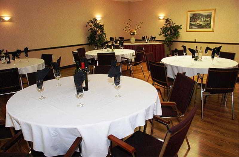 Quality Inn & Suites Downtown Windsor Zewnętrze zdjęcie