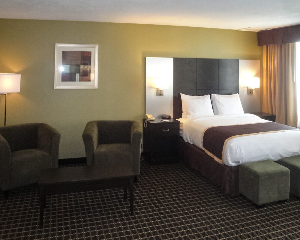 Quality Inn & Suites Downtown Windsor Zewnętrze zdjęcie